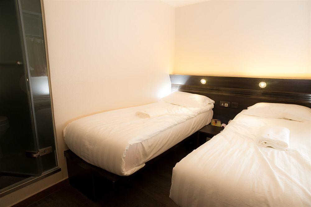 Welcome Inn Hong Kong Esterno foto